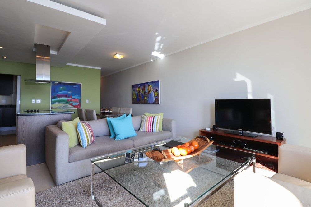 undefined Camps Bay One Bedroom Apartment - Luxury Stay With sea View! 8