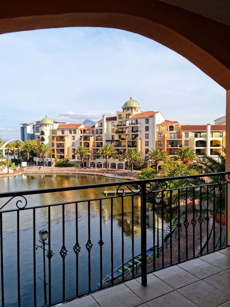 The Island Club by Smart City Stays Standard Apartment, 2 Bedrooms, Non Smoking 9