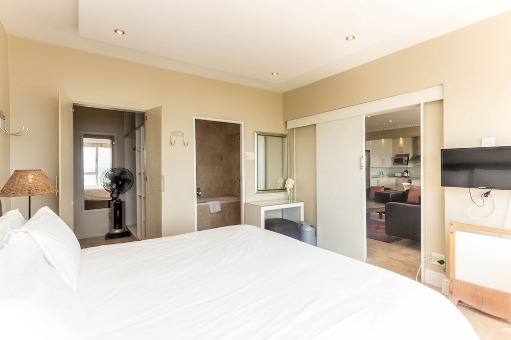 undefined Third Floor sea Facing 2 Bedroom Apartment With Balcony 9