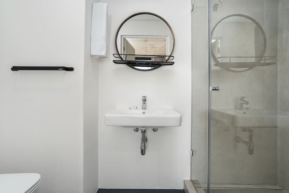 FortyOnL 702 Classic Apartment 22