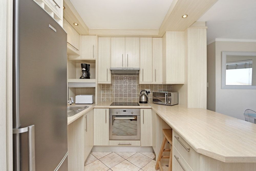 undefined The Bay A101 9