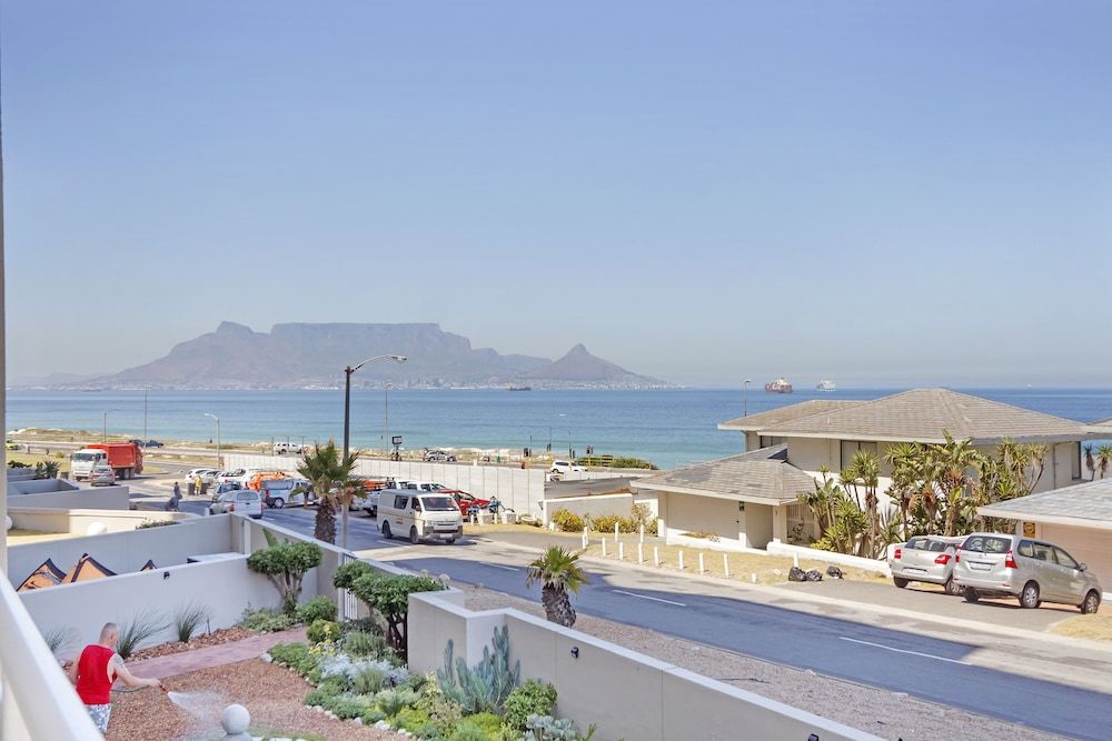 undefined The Bay A101 2