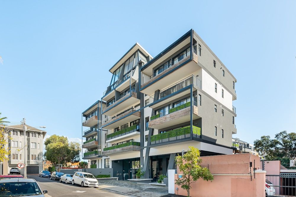 undefined TenOnQ B10