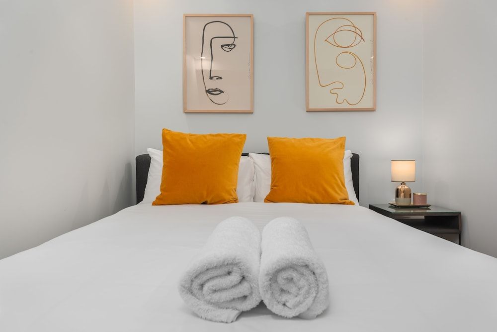 undefined TenOnQ B10 6