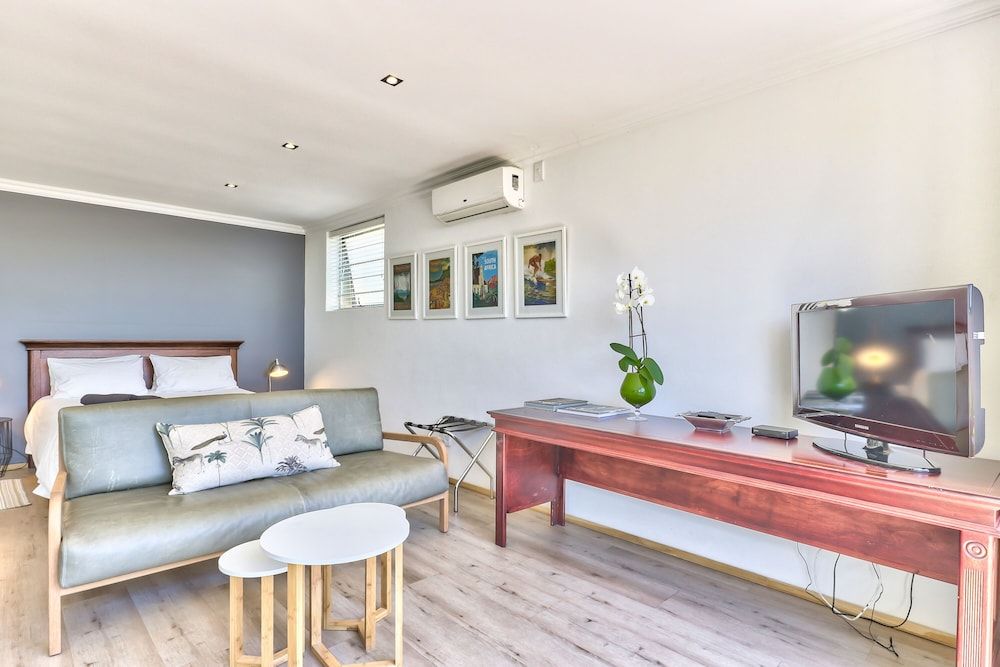 undefined Garden Studio in Camps Bay 7