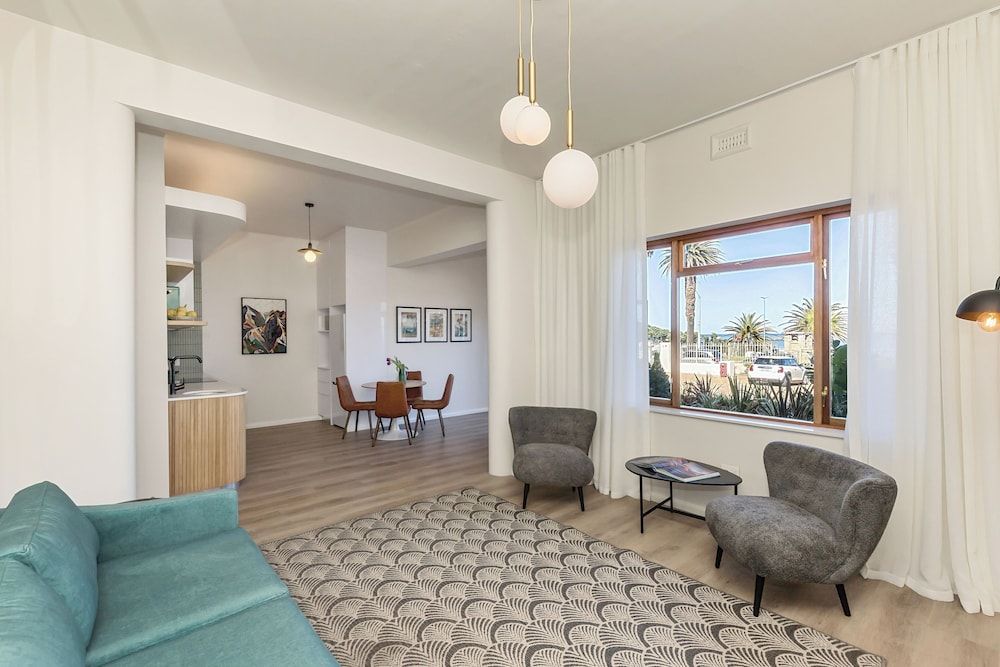 undefined On the Beach in Camps Bay - Fully Equipped 2 Bedroom Apartment
