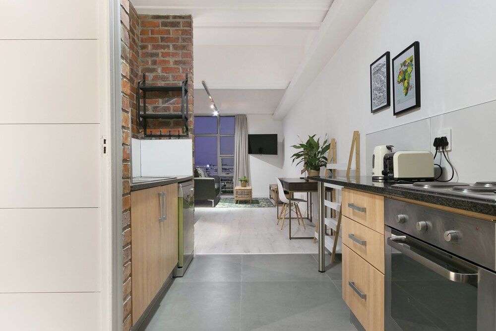 Upper Eastside 425 Economy Apartment 7