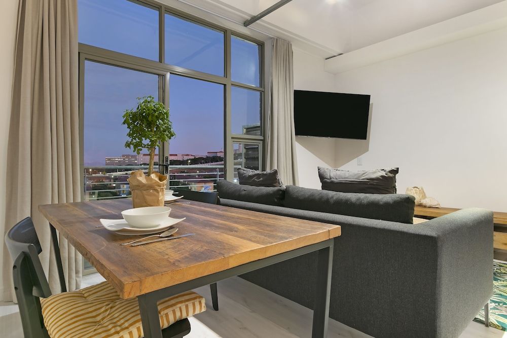 Upper Eastside 425 Economy Apartment 15