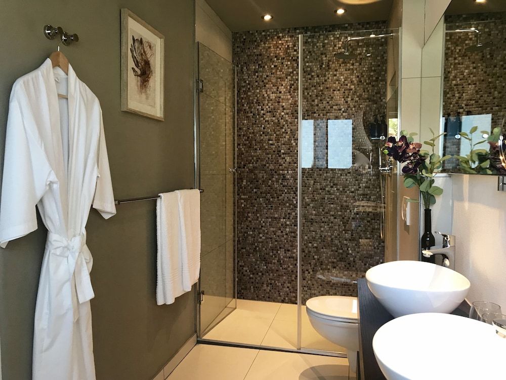 undefined Cape Vermeer 8