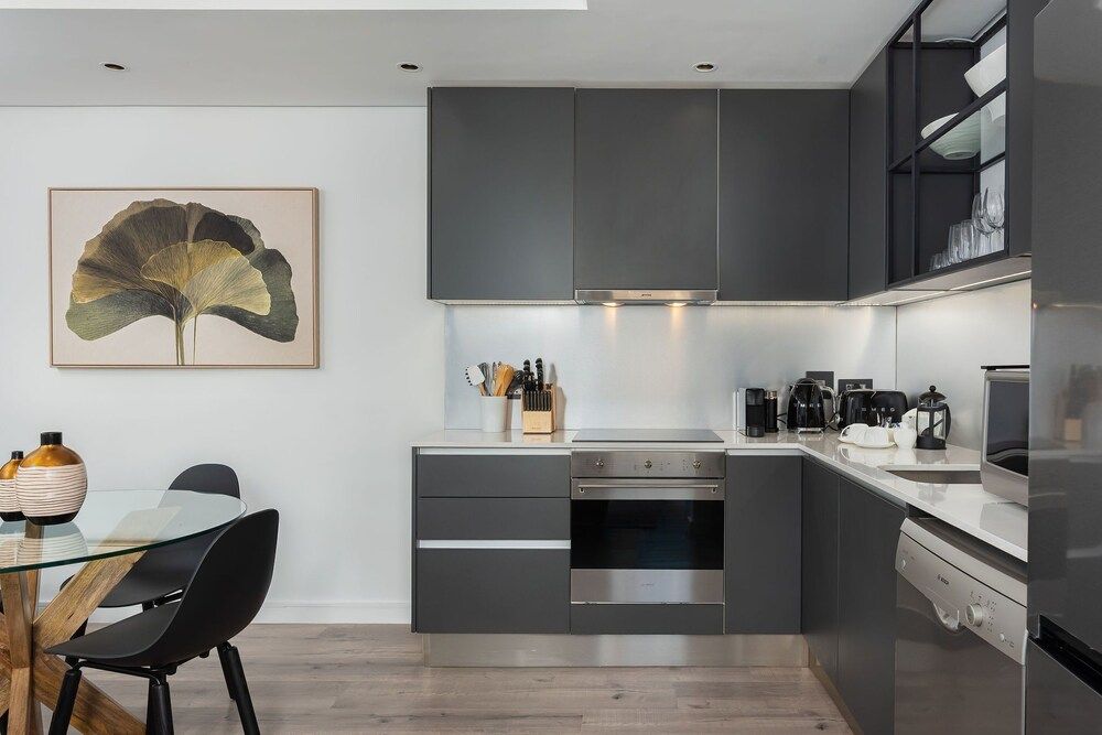 undefined The Signature 413 8