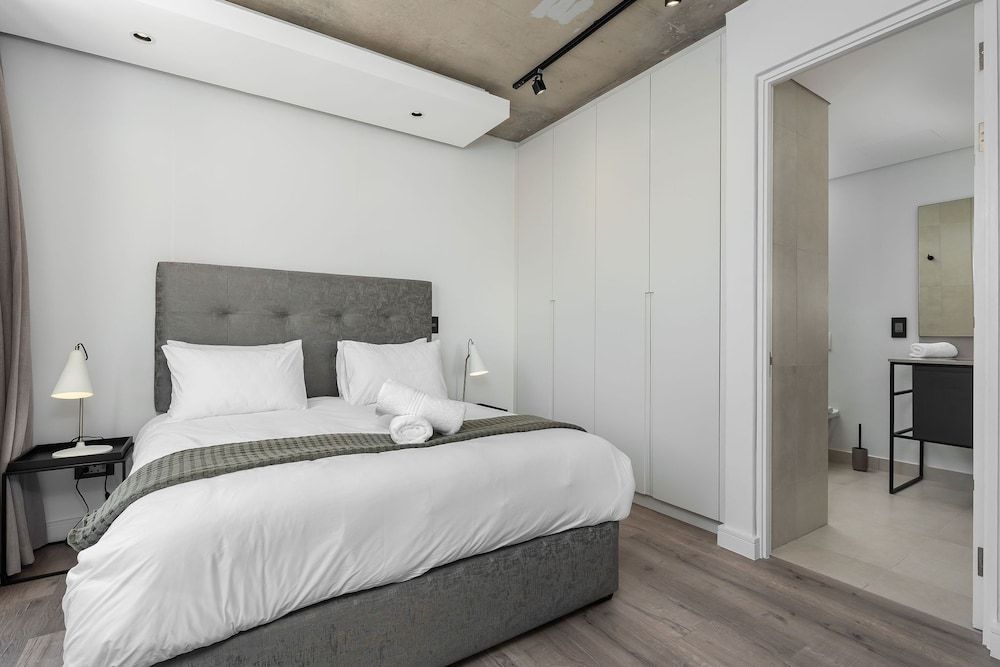 undefined The Signature 413 3