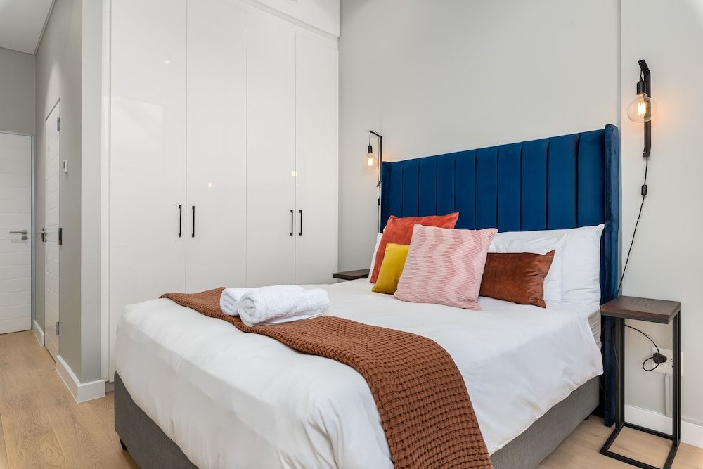 undefined Docklands 202 10