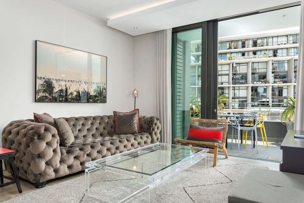 Chelsea on Main 301 Elite Apartment 19