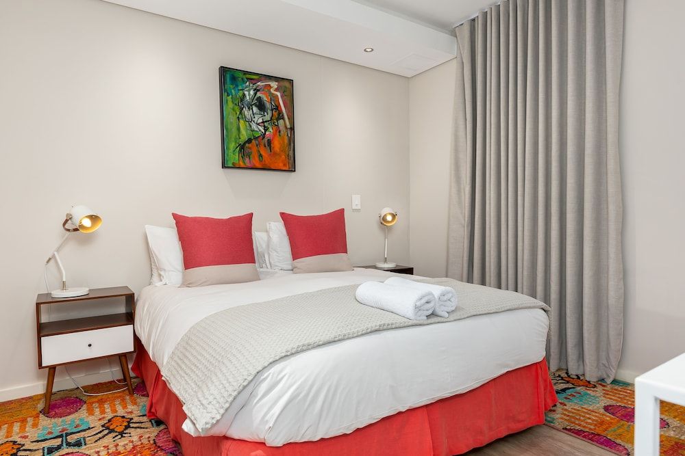 undefined Chelsea on Main 301 6