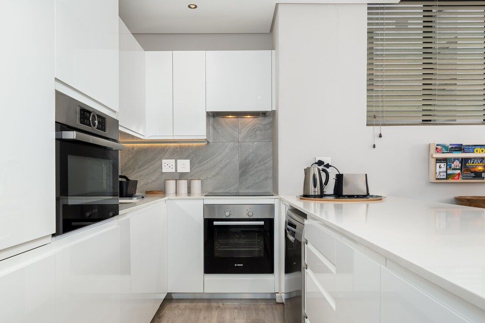 Chelsea on Main 301 Elite Apartment 12