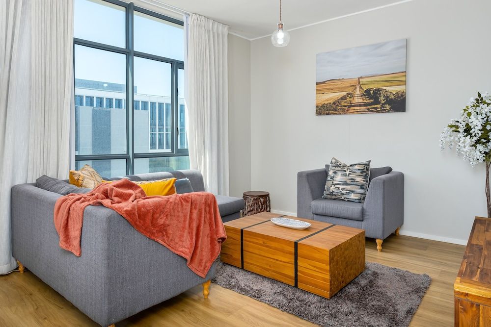 undefined The Axis 212 8