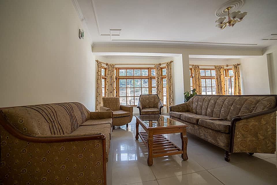 Satkar Residency - Riverside Old Manali