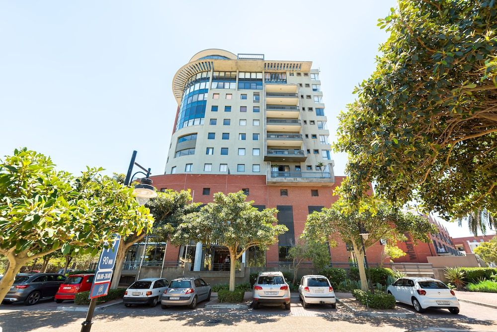 undefined The Manhattan 706