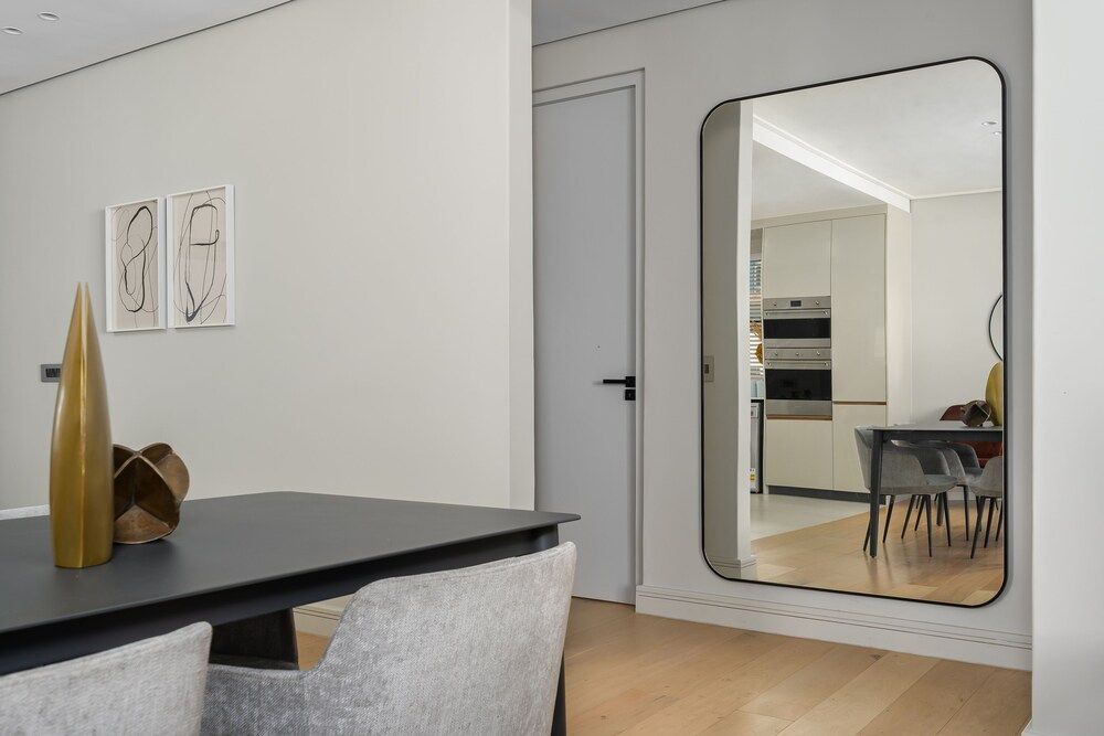 undefined 169 on Main 407 6