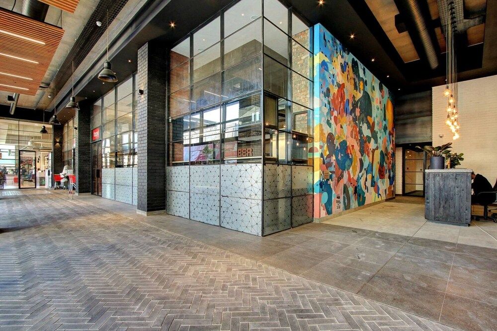 undefined Modern Top Floor Apartment Mountain Views 2