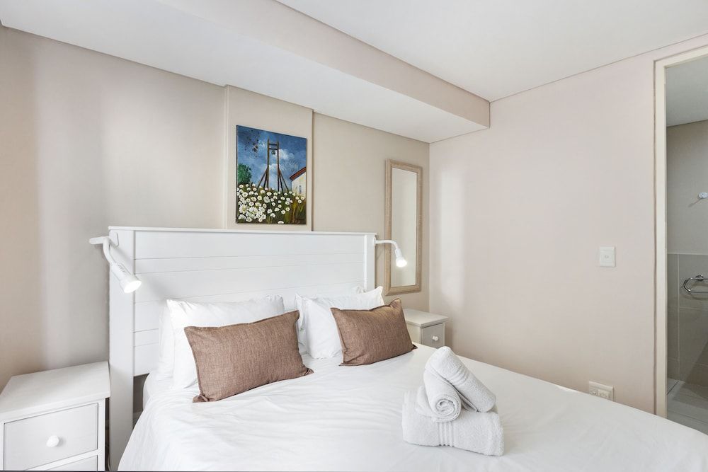 Apartment (1 Bedroom)