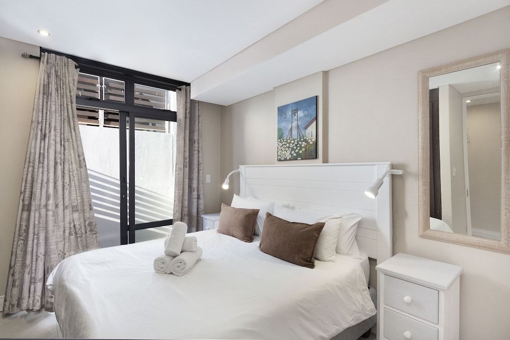 Apartment (1 Bedroom)