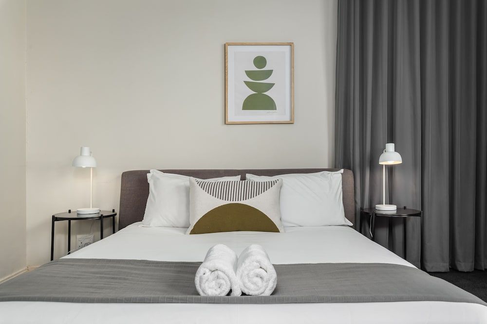 undefined Sonnekus 5 9