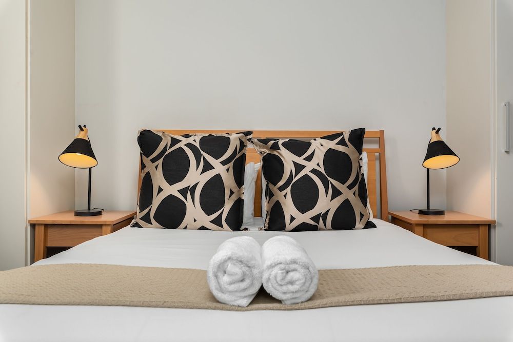 undefined Sonnekus 5 5