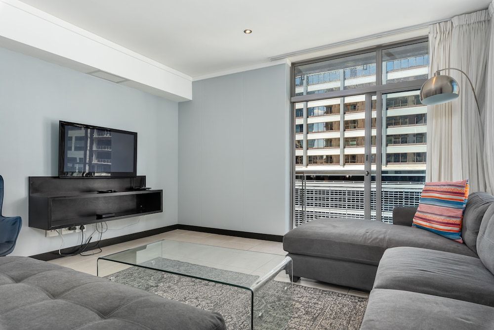 Icon 600A Grand Apartment 13