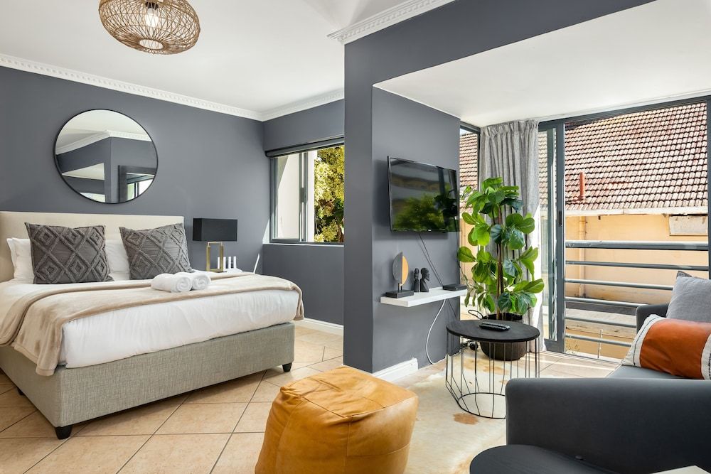 Planet Africa 27 Business Studio 9