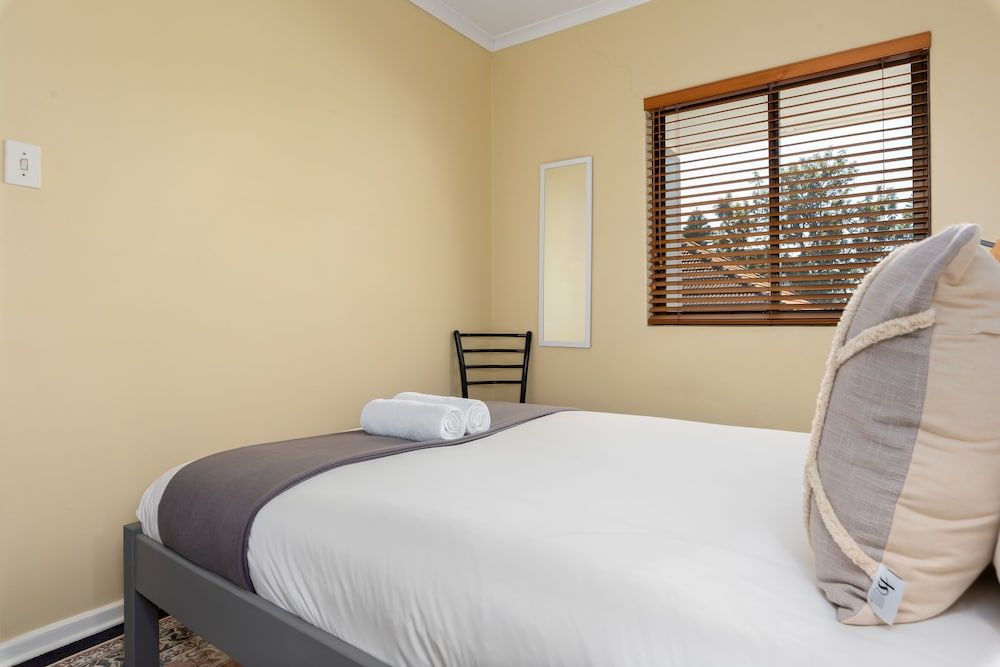 undefined Middelhof 23 6