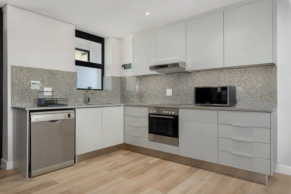 Burmeister on Park 505 Exclusive Apartment 12