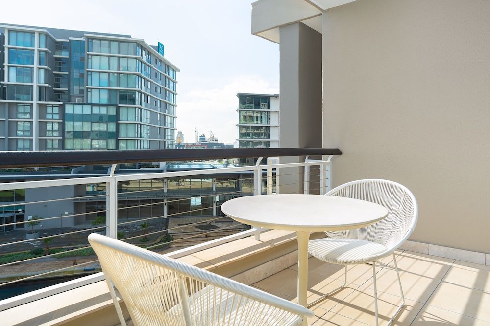 Canal Quays 503 Classic Studio 11