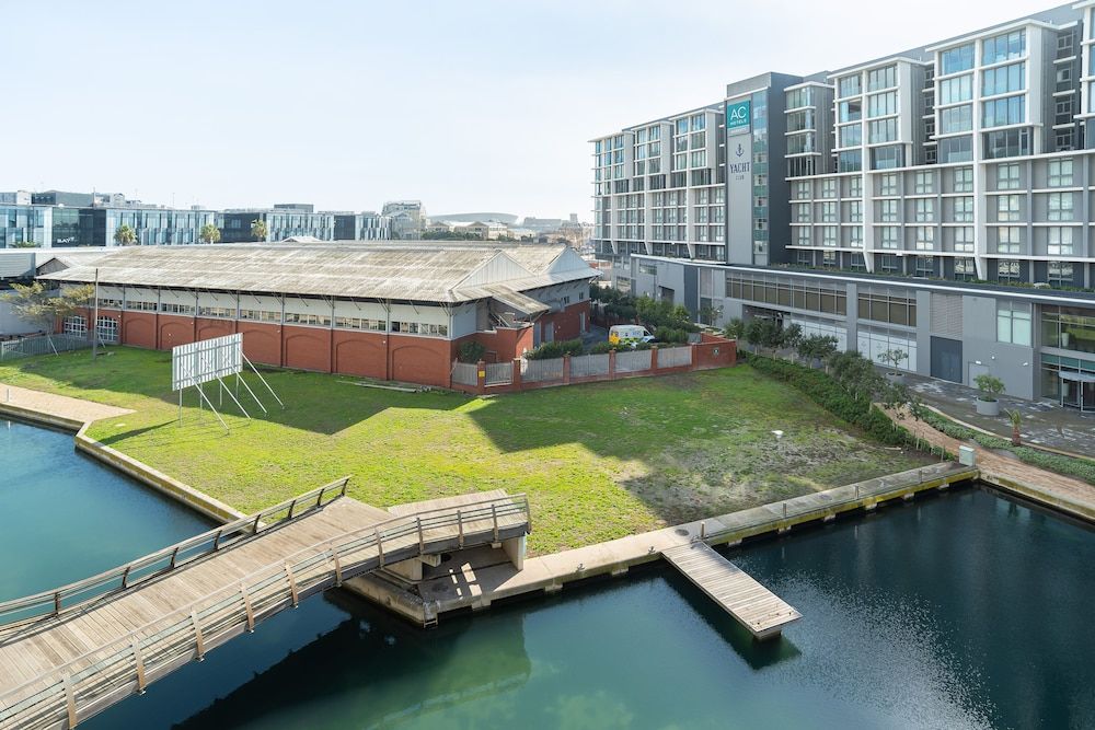 Canal Quays 503 Classic Studio 14