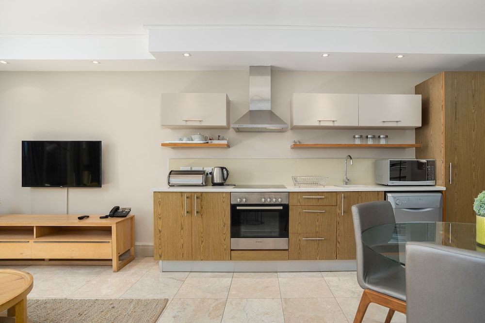 undefined Canal Quays 503 9