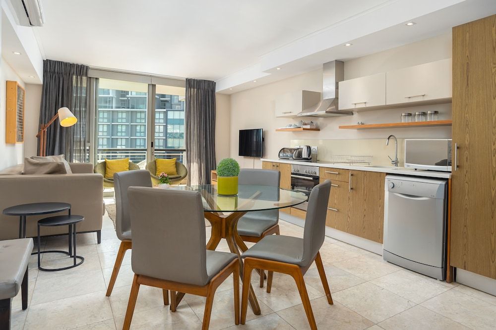 undefined Canal Quays 503 6