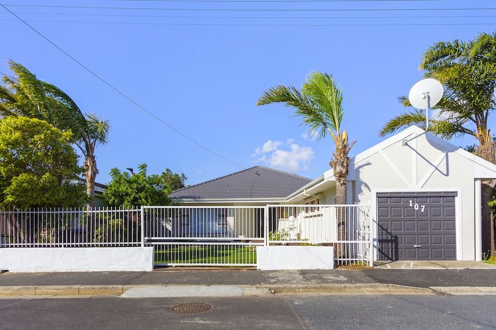 undefined Joubert 107 by HostAgents