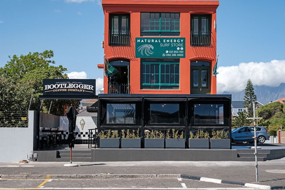 undefined Joubert 107 by HostAgents 4