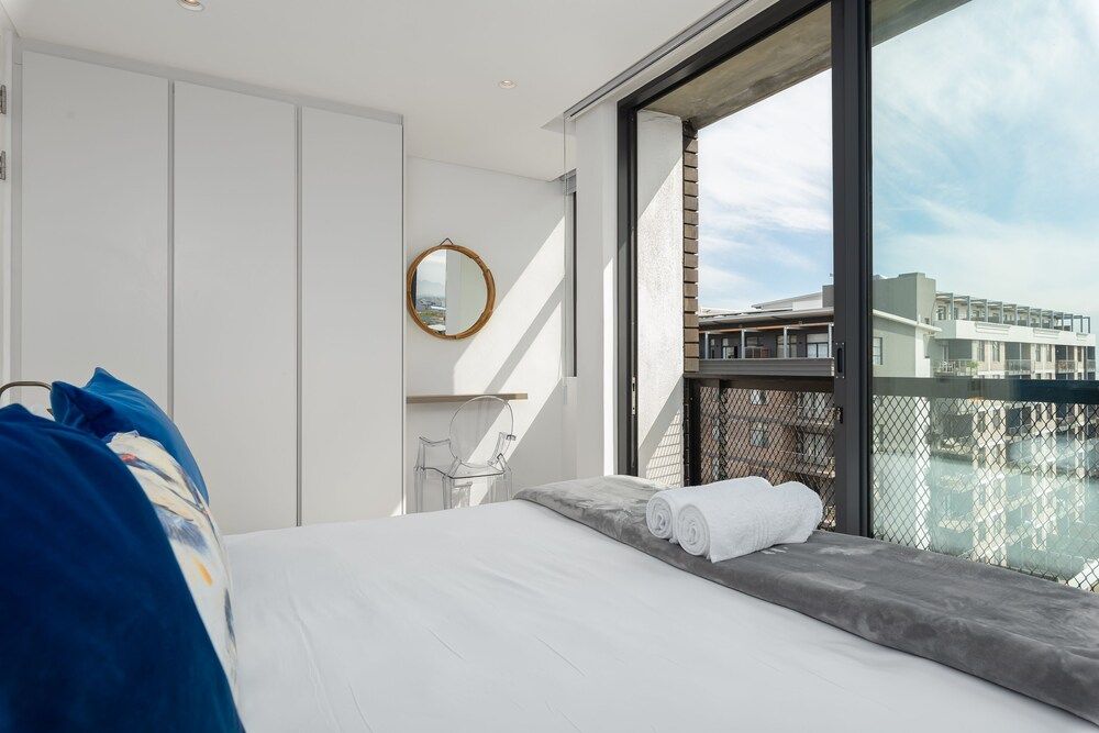 undefined The Iron Works 801 6