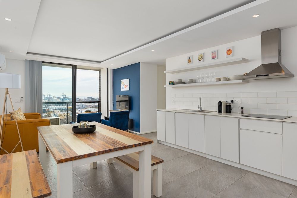 The Iron Works 801 Deluxe Apartment 10