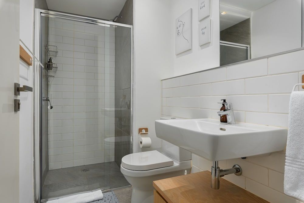 The Iron Works 801 Deluxe Apartment 15