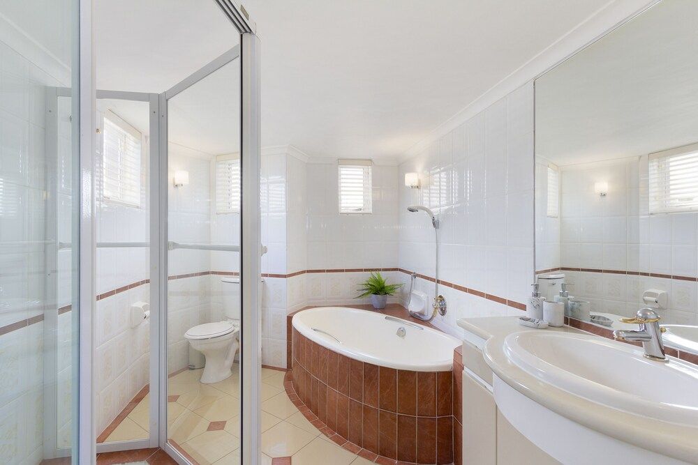 Villa Kyma by HostAgents House (6 Bedrooms) 22