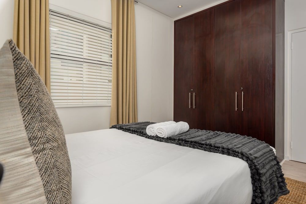 undefined C704 Mandela Rhodes 5