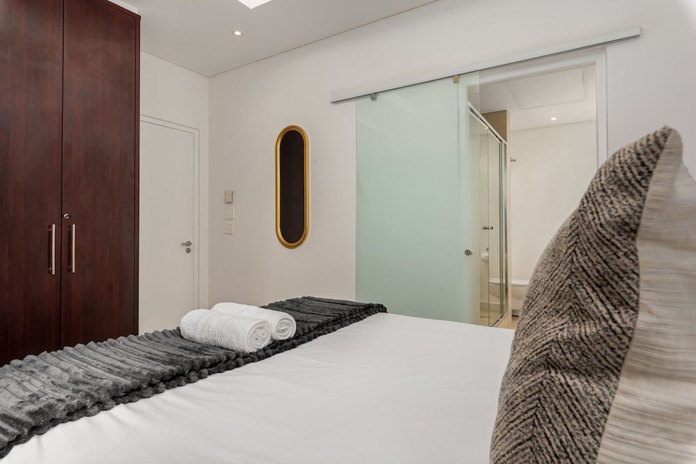 undefined C704 Mandela Rhodes 9