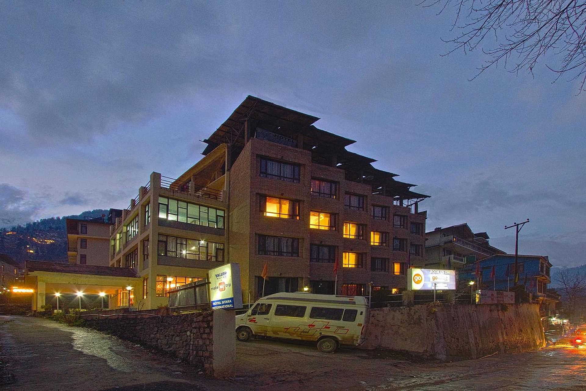 undefined Hotel Sitara International 7