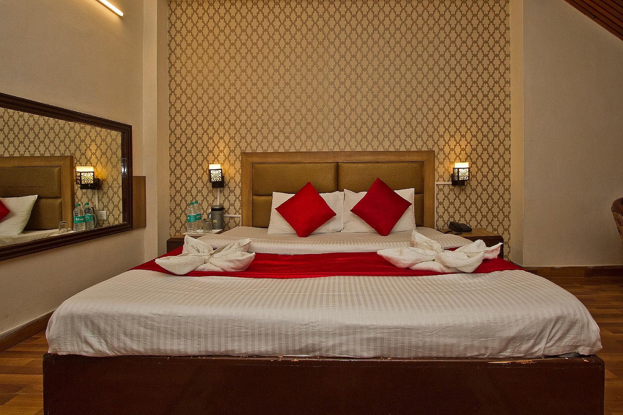 undefined Hotel Sitara International 8