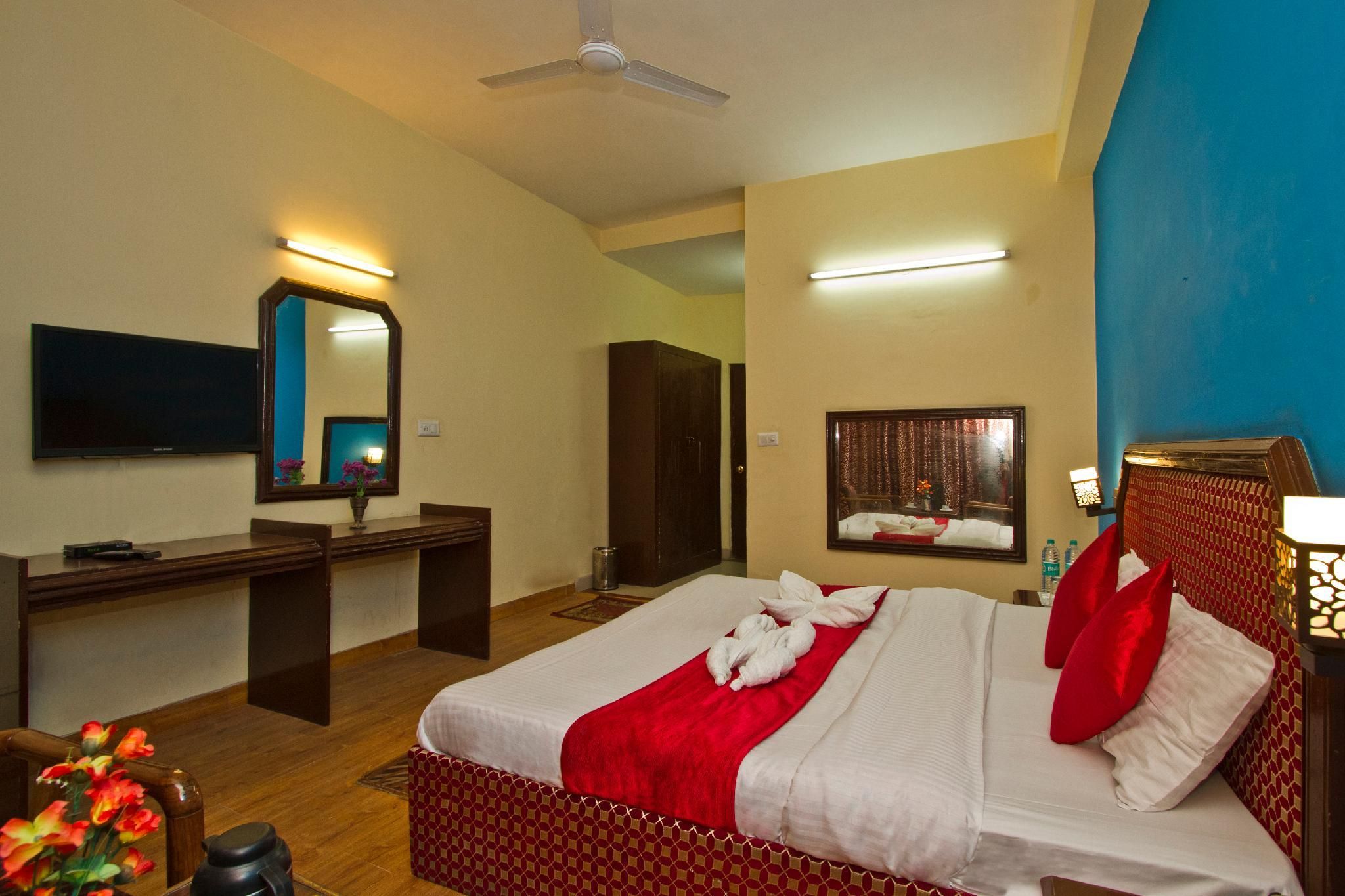 Deluxe Room with Balcony