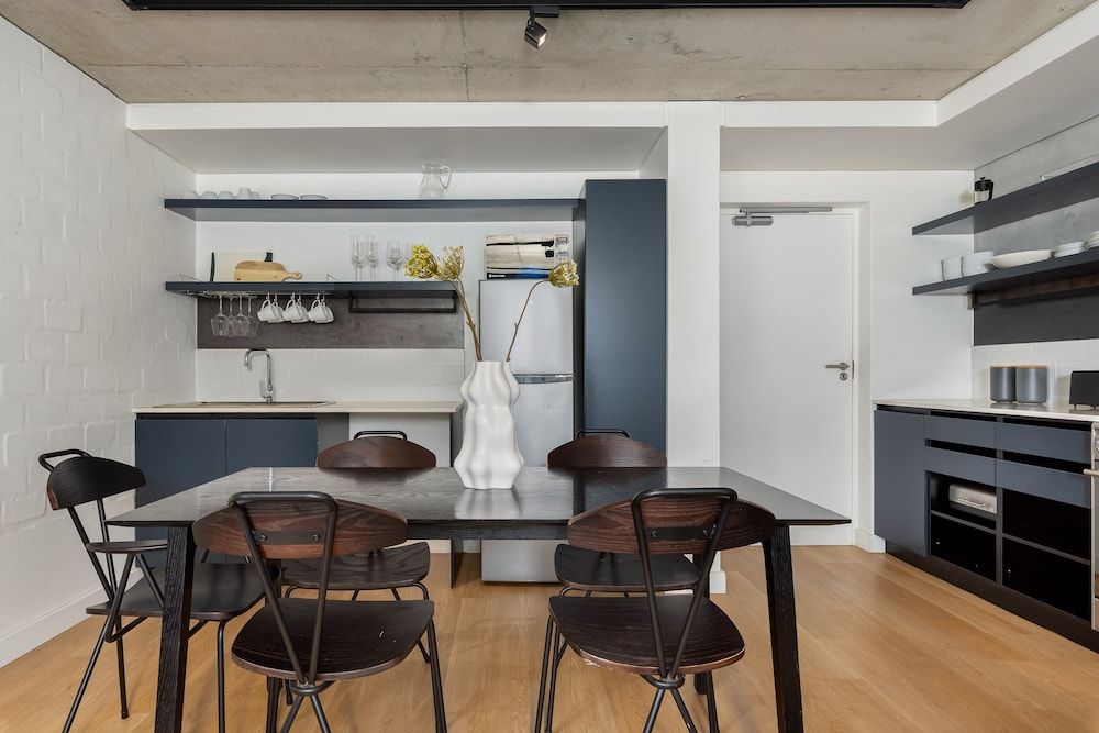 FortyonL 709 Exclusive Apartment 11