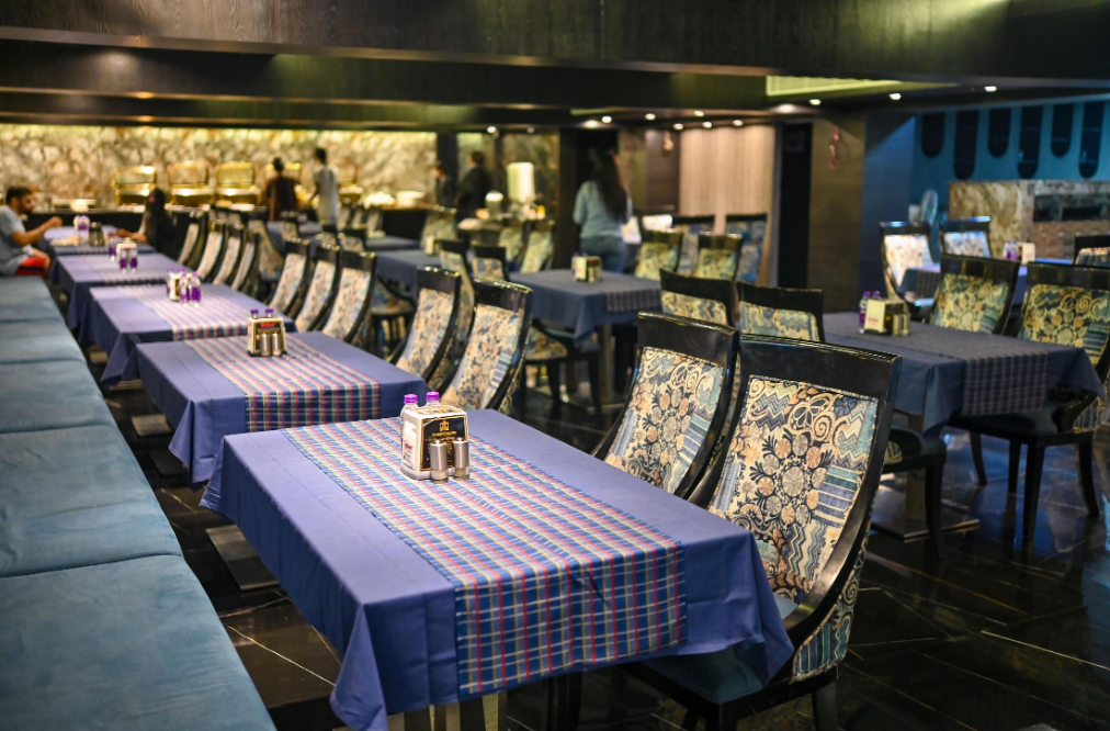 Food & Dining