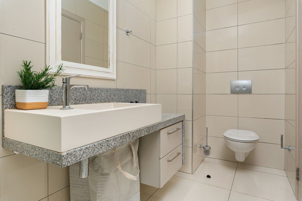 The Legacy 107 Exclusive Apartment 25